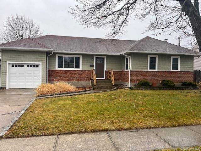 Beautifully redone 3 bedroom, 1 Full Bath, Ceiling fans in every bedroom.