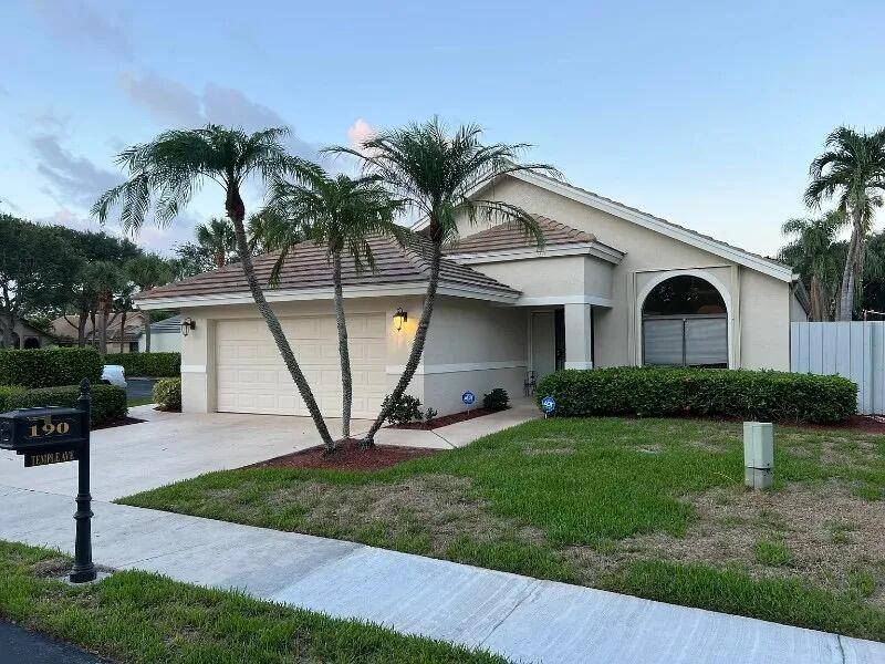 Immaculate 3BR 2BA furnished pool home available in the gated community of Citrus Glen close to schools and shopping !