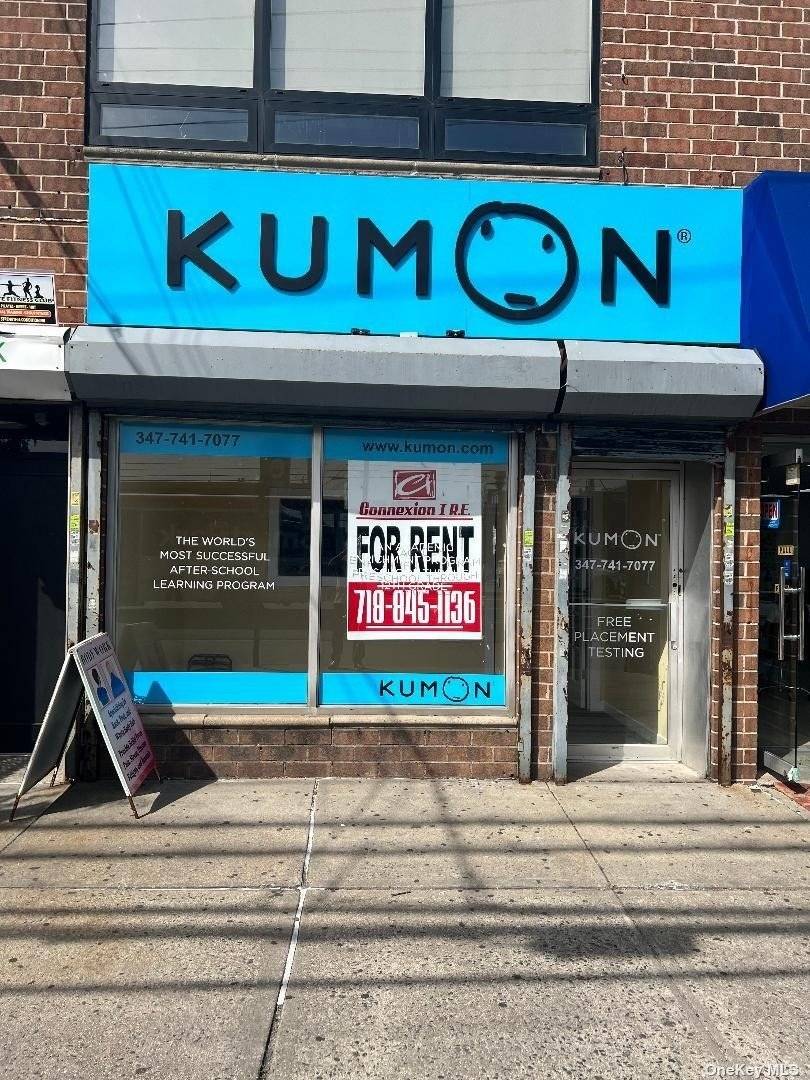 Great Commercial location !
