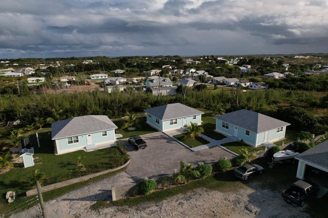 OFF CROCKET DRIVE Triplex Abaco