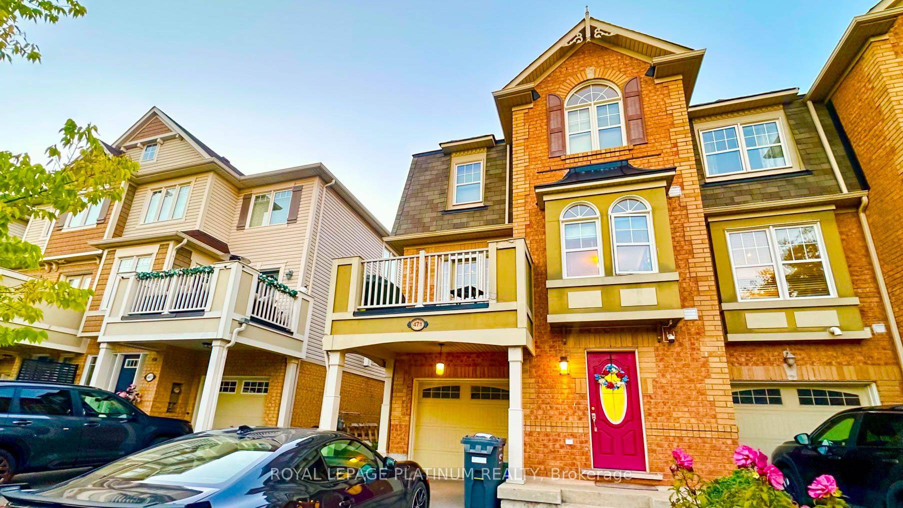 This beautiful freehold townhouse in a highly sought after family friendly neighborhood of Milton is a rare find !
