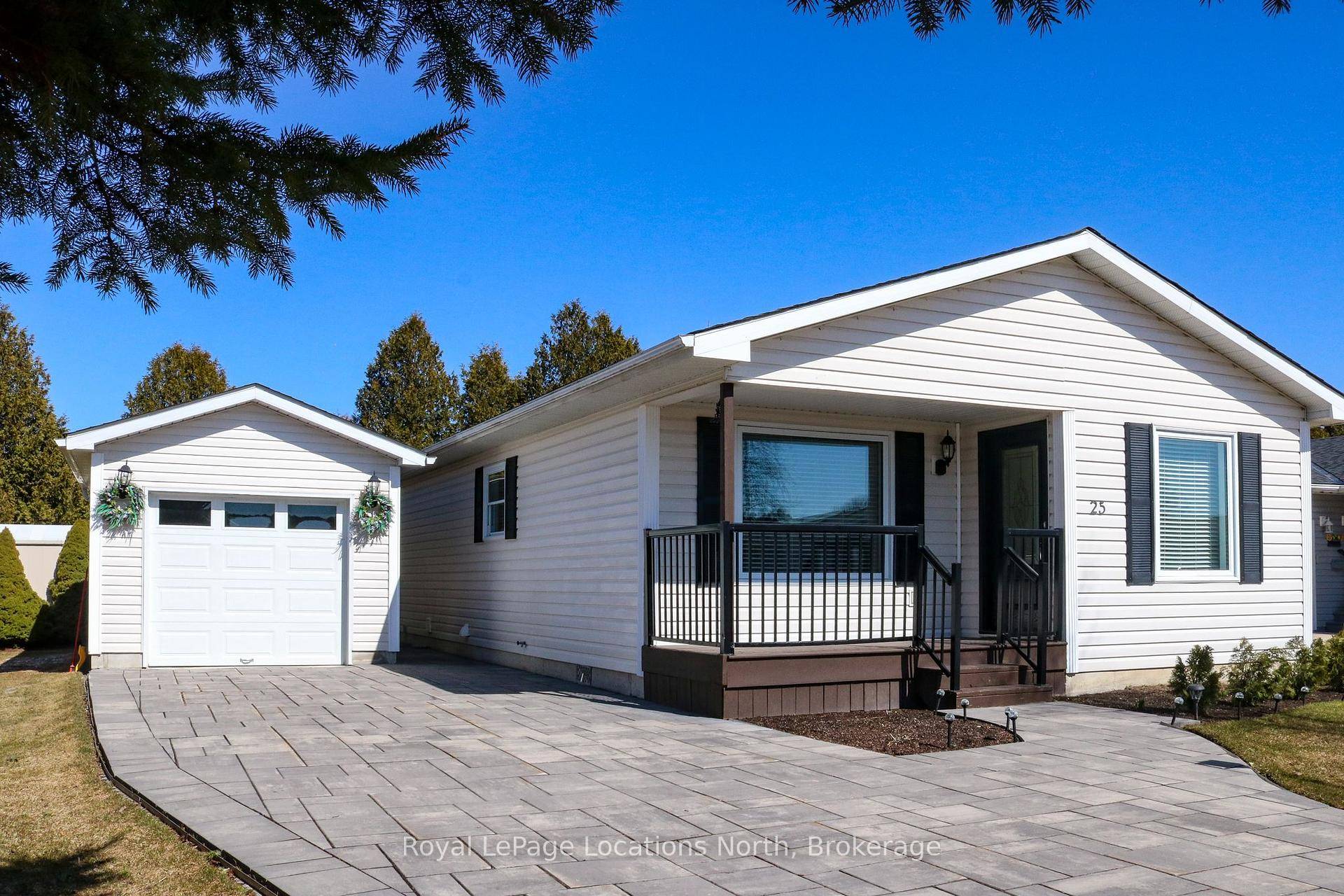 Amazing opportunity to own a fully detached home in Park Place, one of Wasaga Beach's premier adult retirement land lease communities.