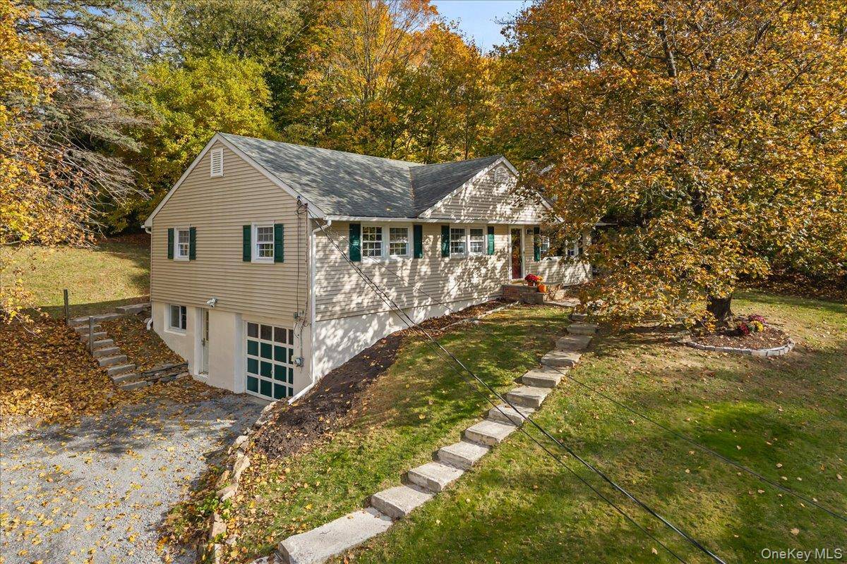 Welcome home to 5 Highland Ave.