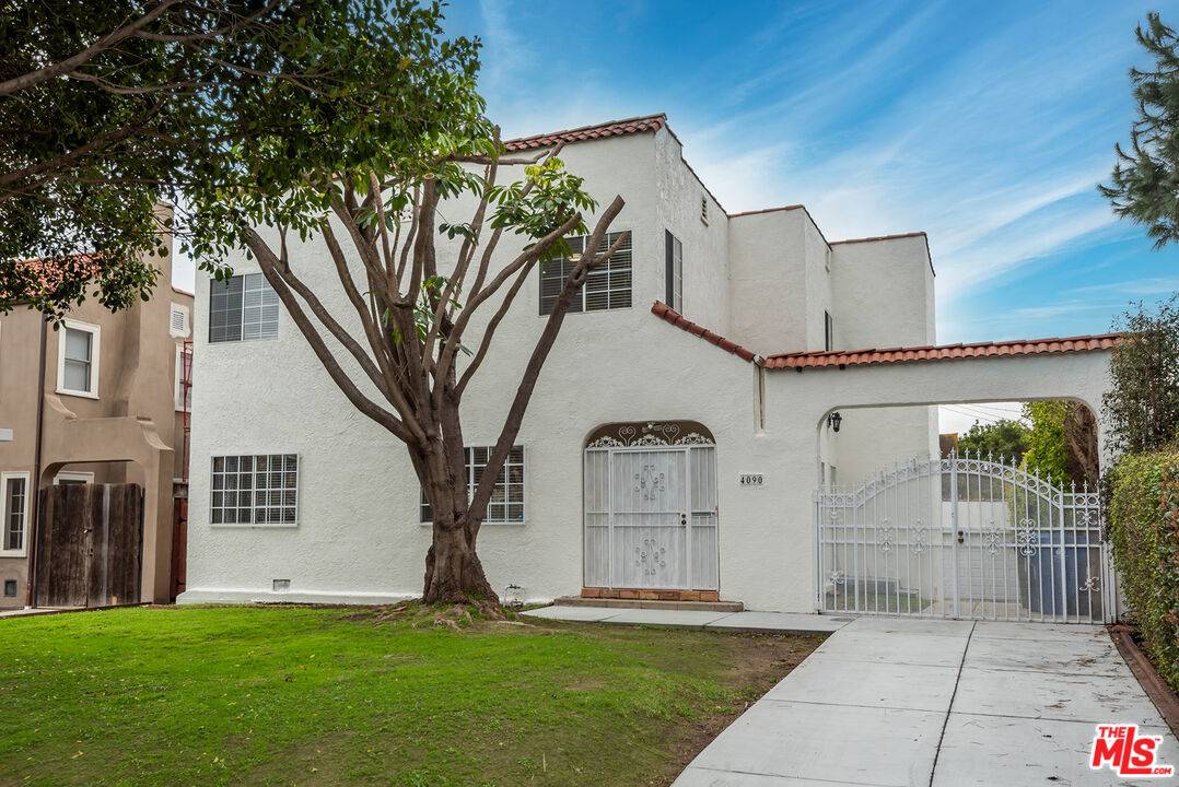 4090   Leeward Ave 4.0 LA