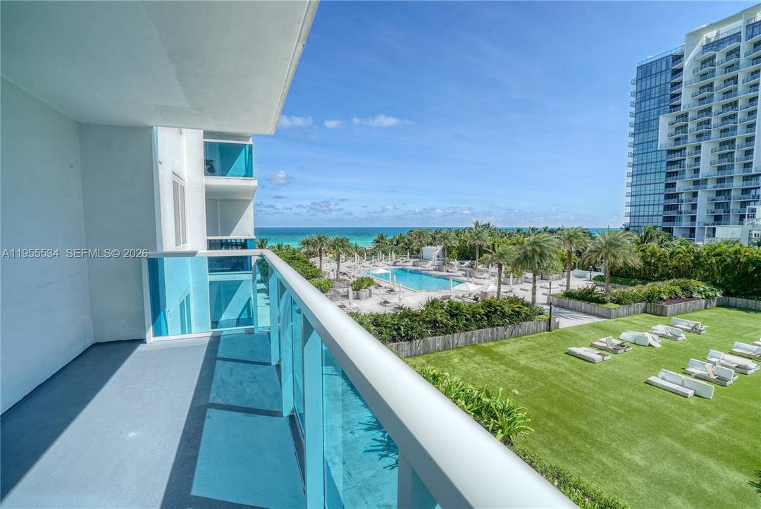 Gorgeous Ocean Views from this true 1 bedroom, 1 bath 880 sq ft Large Balcony Facing South overlooking the beach.