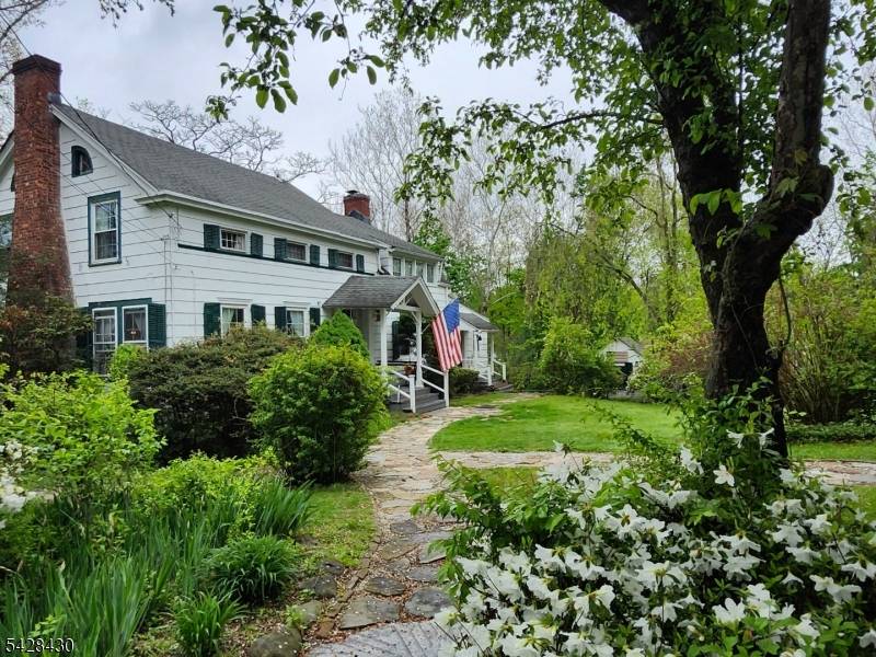 This 3 bedroom, 2. 5 bath colonial style home sits on.