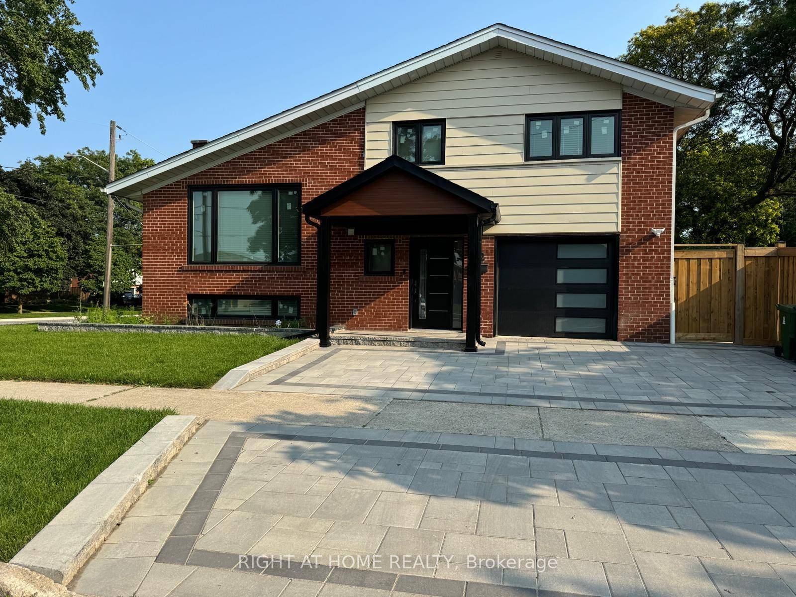 Luxury furnished rental !