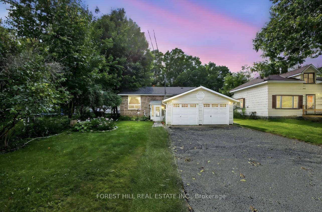 Opportunity Awaits in the Heart of Historic Midland !