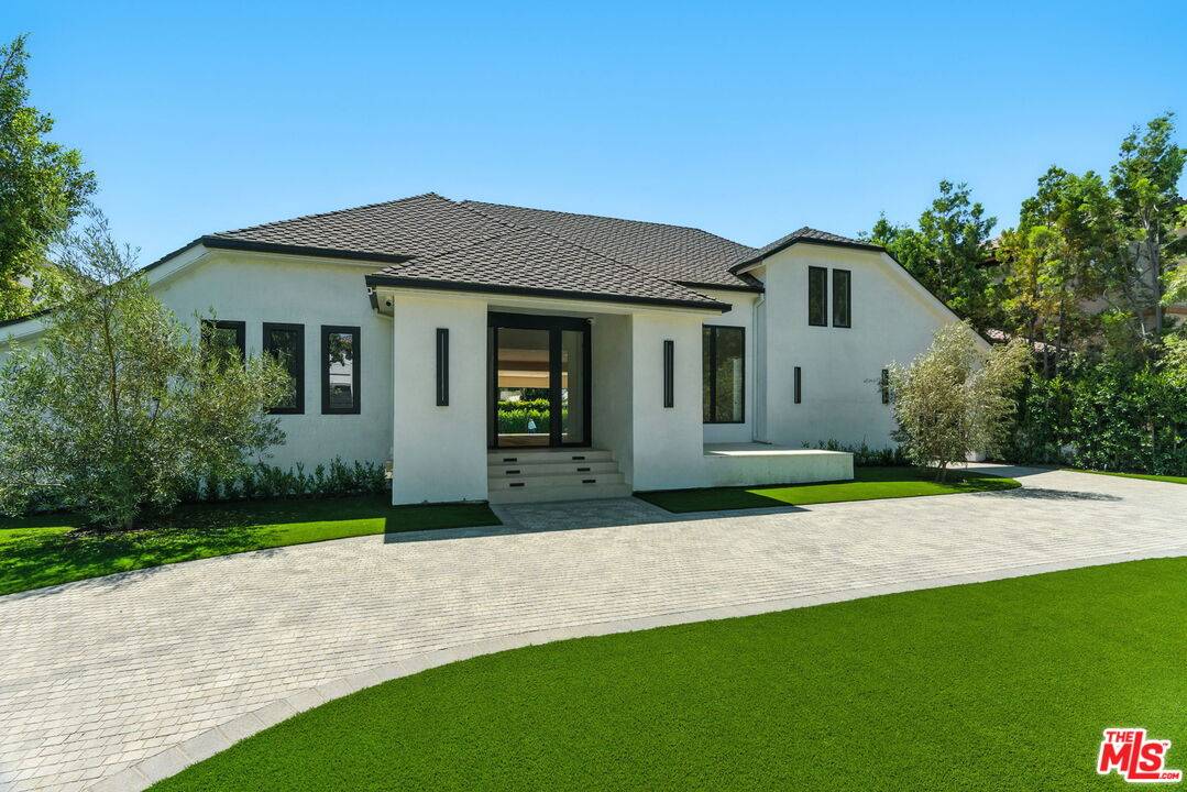 603  N Camden Dr 5BR Beverly Hills Post Office | B.H.P.O. La