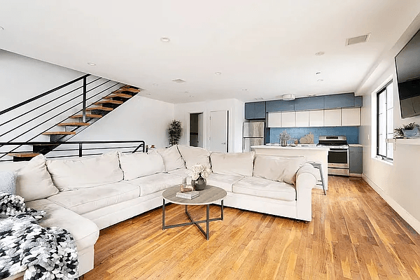 Welcome to 124 Patchen Avenue 2 a spacious 4 bedroom, 2.