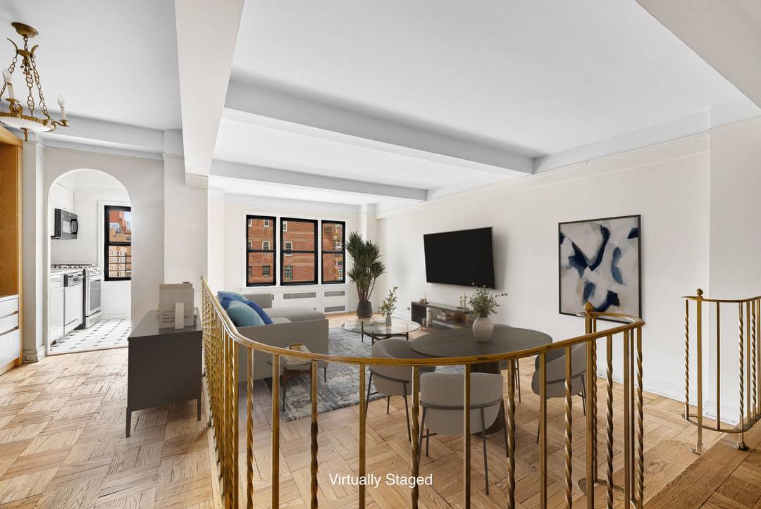 First showing Sunday, November 2nd A Lindley House Gem A rare opportunity to craft your dream residence within the timeless pre war sophistication of Lindley House, an impeccably maintained full ...