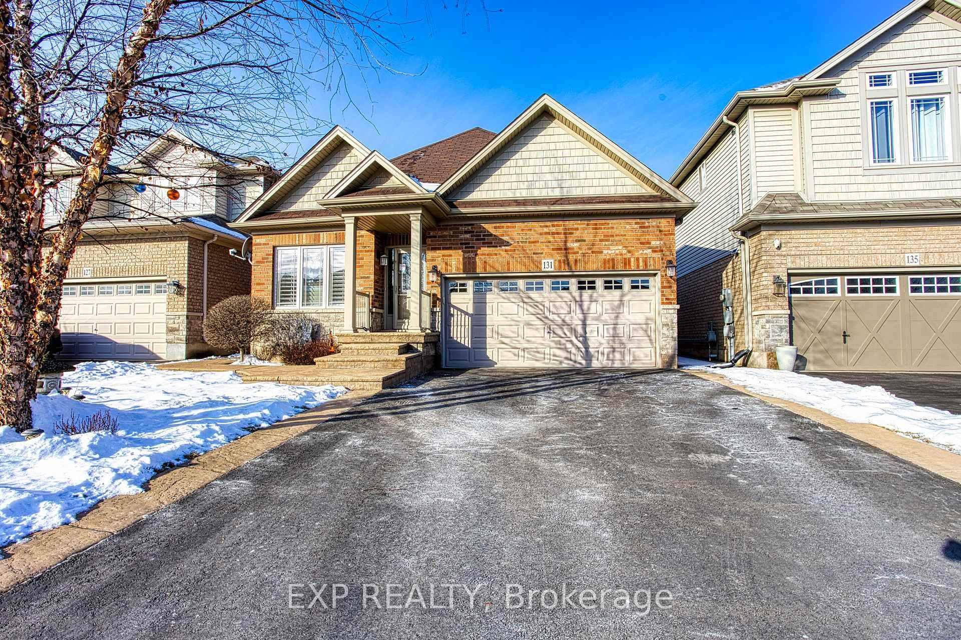 Welcome to 131 Escarpment Drive, a beautifully maintained bungalow in one of Stoney Creeks most sought after neighborhoods.