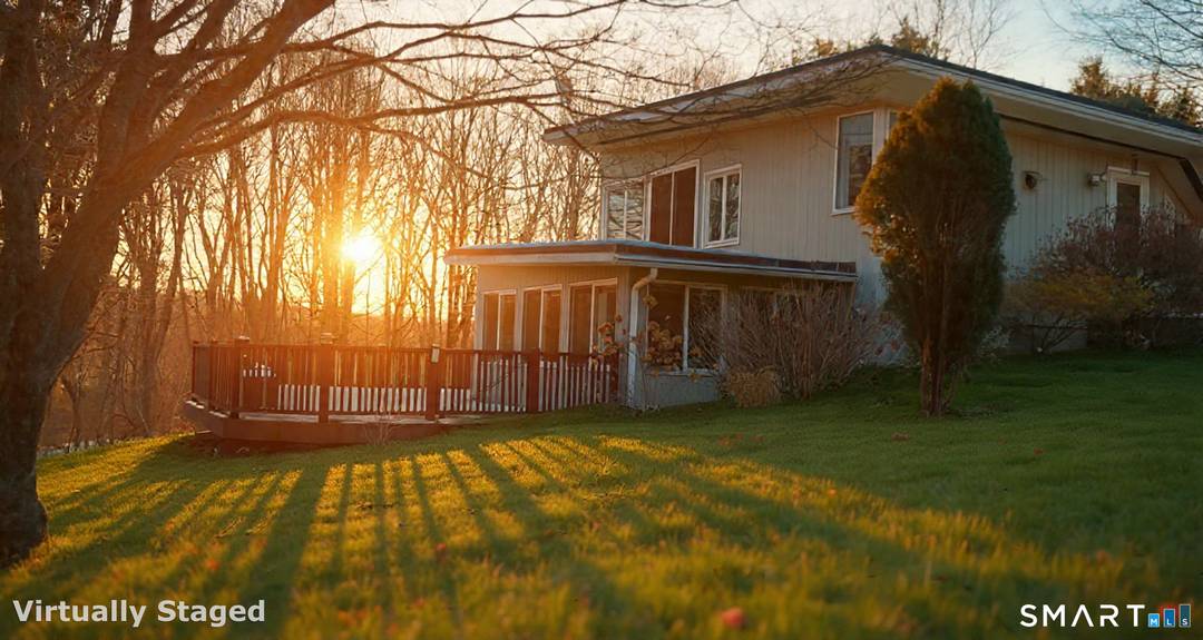 Cozy completely unique home in Southern Ridgefield, walking distance to Branchville Train, Restaurants Shops.