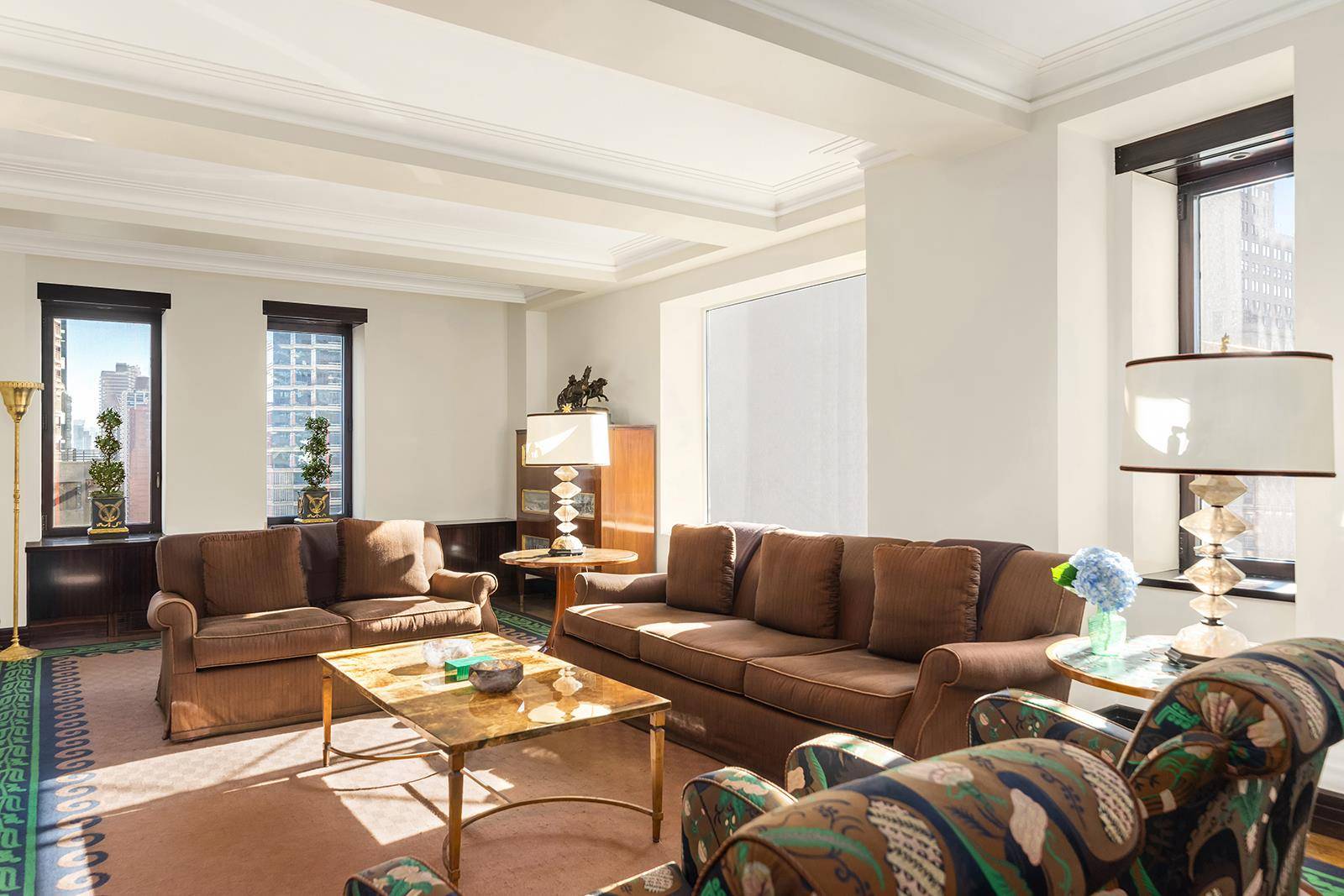 Located in sought after pre war condominium, this full floor penthouse offers 360 degree views of New York City's stunning landscape.