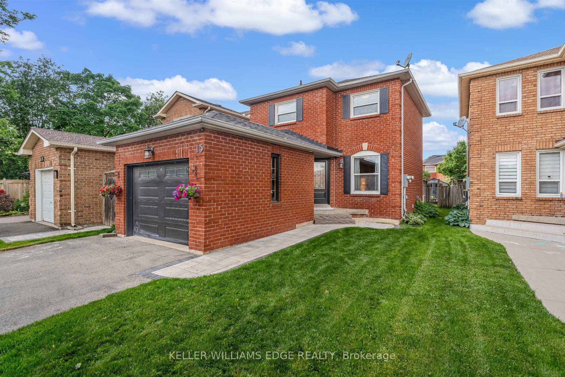 Welcome to this beautifully maintained 2 storey gem, perfectly located just minutes from shopping, top schools, and main commuter routes.