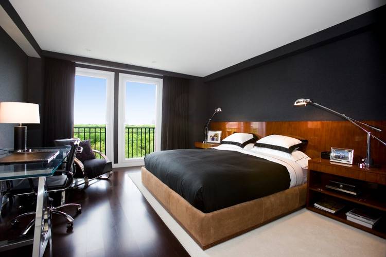 live at the iconic Essex House Hotel on Central Park South and enjoy the privilege of hotel living in a stunning prewar art deco residential hotel, managed by JW Marriott.