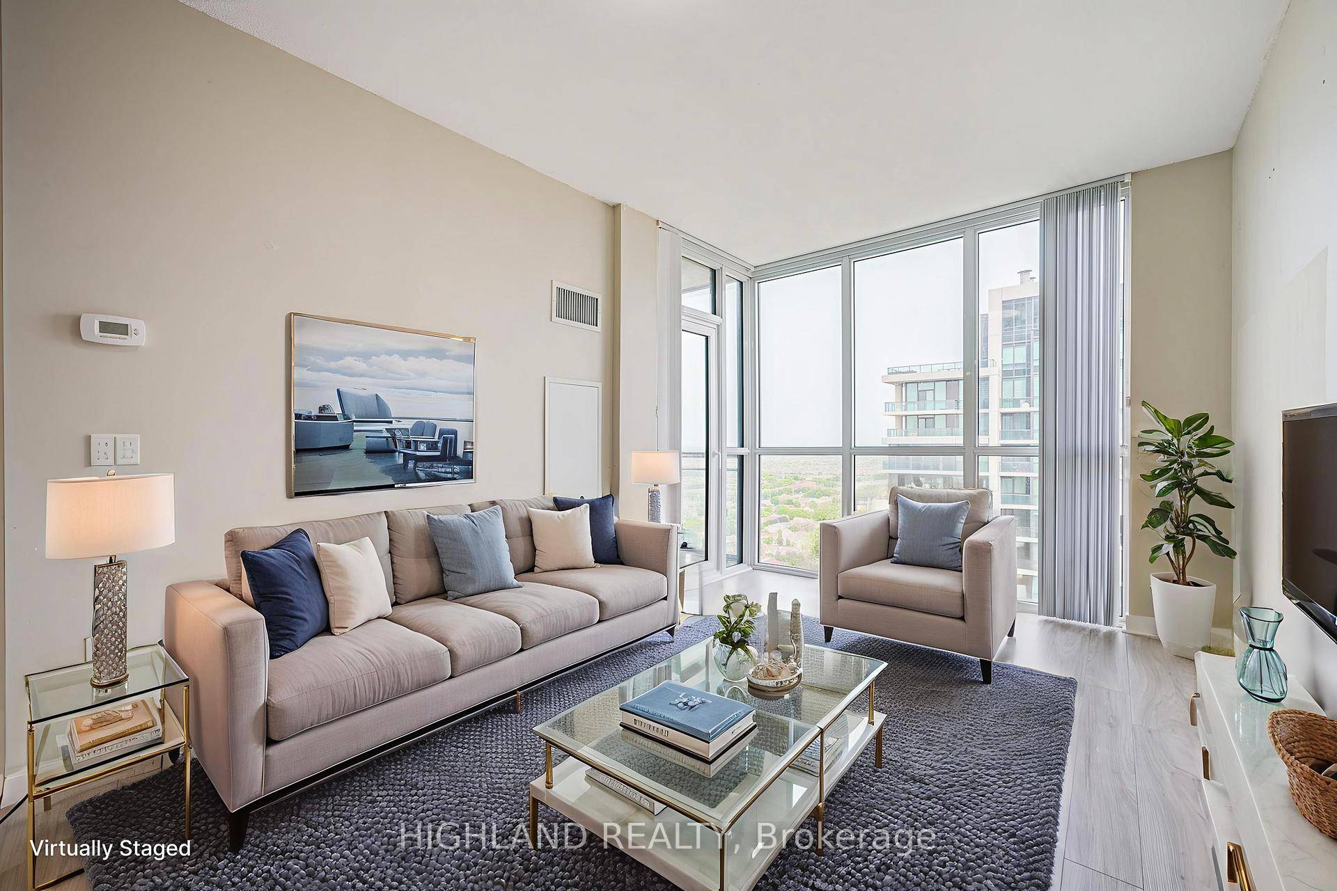 Rare Split 2Bed Den 2Bath Pinnacle Grand Park 2 Mississauga City CentreExperience luxury living in this rarely offered, intelligently designed 2 bedroom den, 2 bath suite at the iconic Pinnacle ...