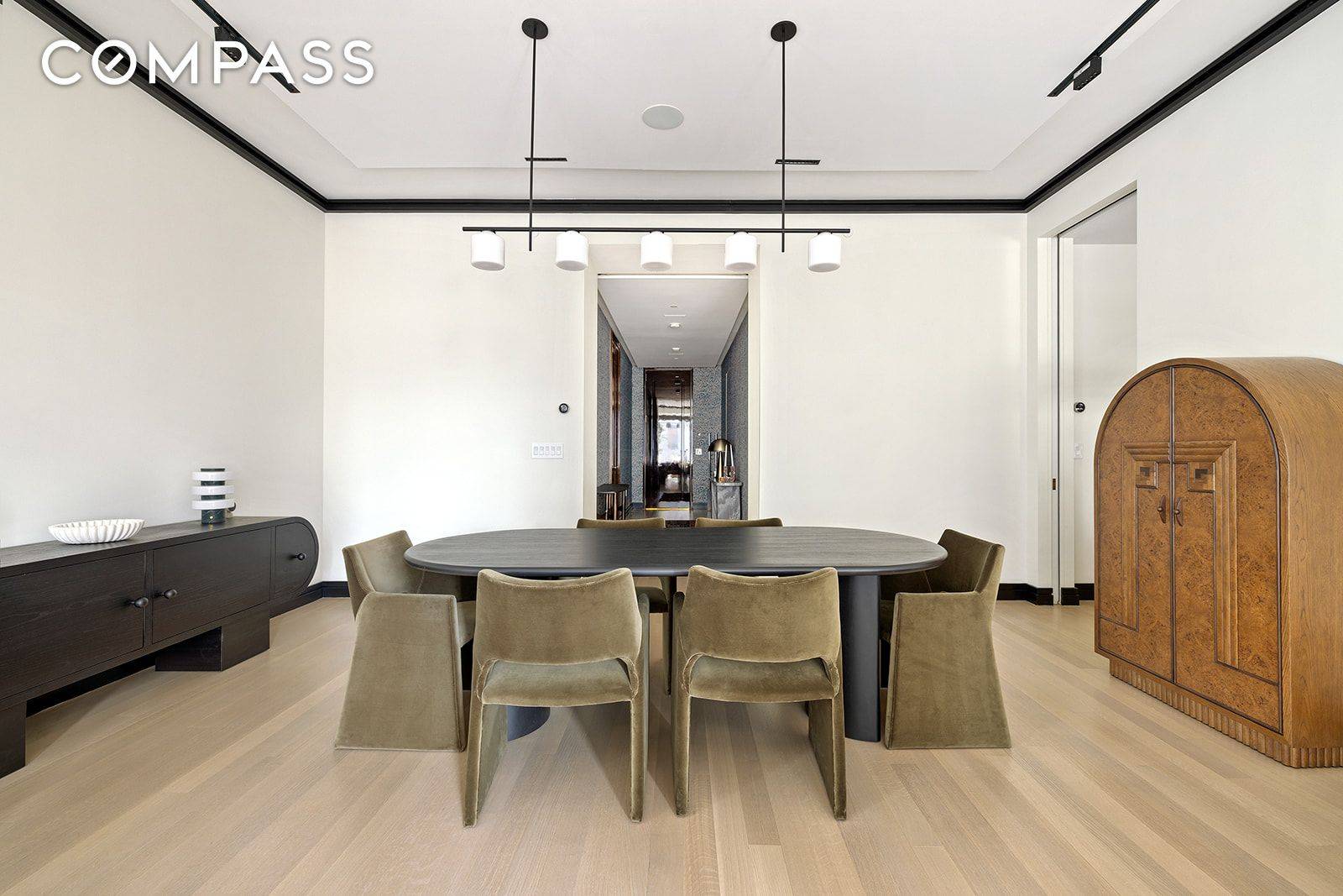 Welcome to Residence 28D at 53 West 53rd Street a fully furnished, never before lived in home in one of Manhattan s most iconic and architecturally significant towers.