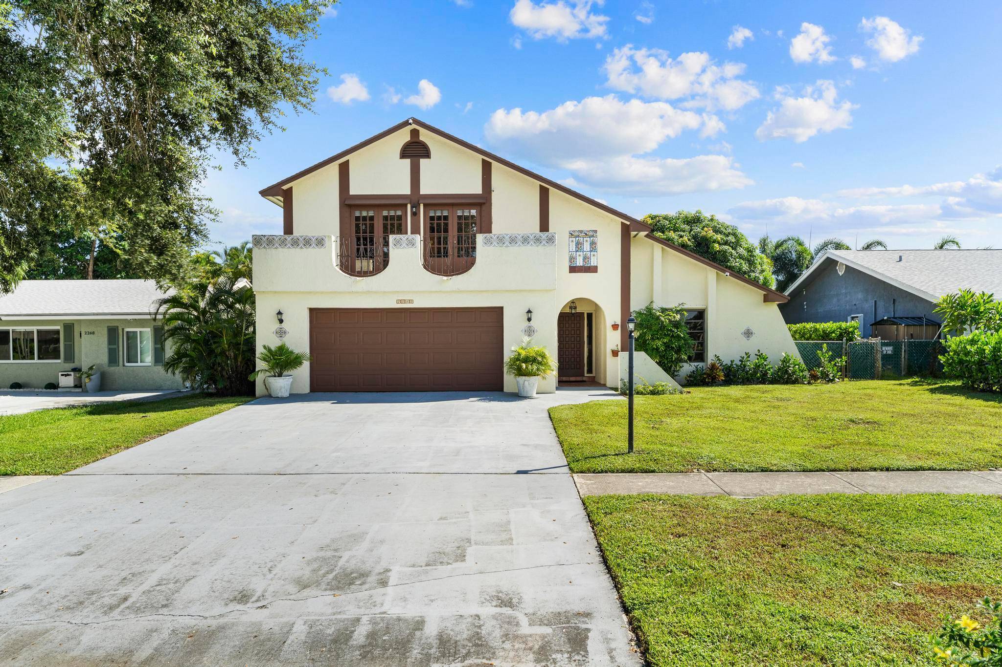Welcome to this spacious family home offering comfort, character, and plenty of room to grow.