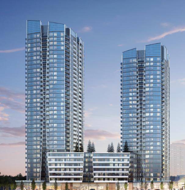 Functional Layout. High Floors w beautiful Southwest views.