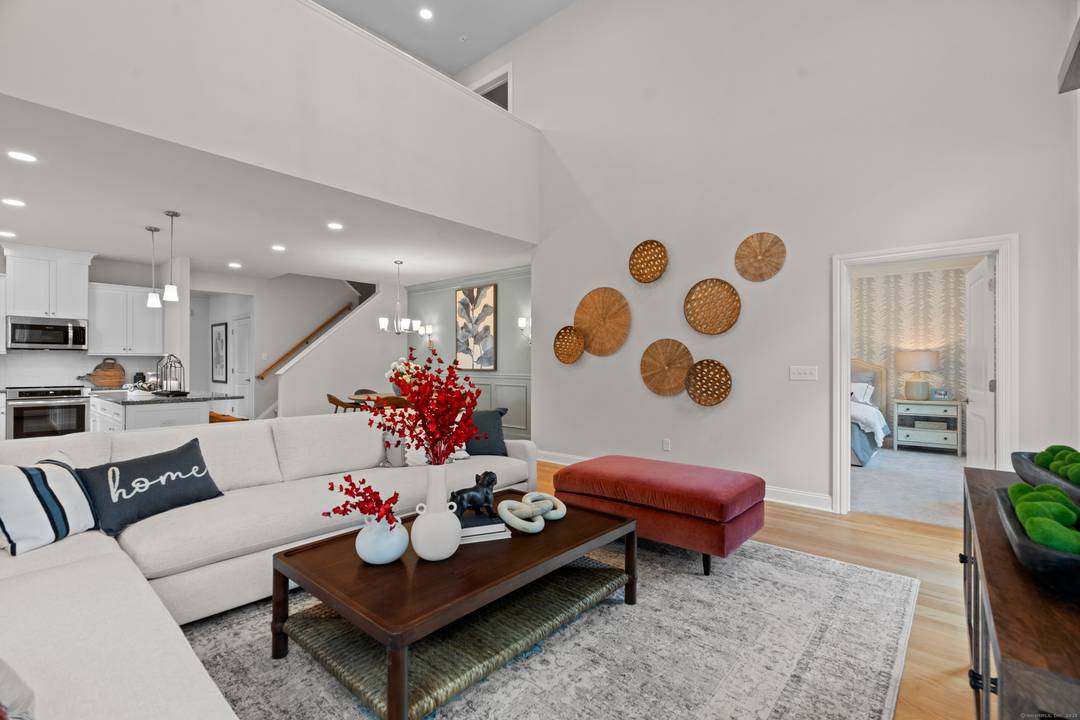 MOVE IN NOW Welcome home to Oxford Greens, a vibrant active adult community in the heart of Connecticut.