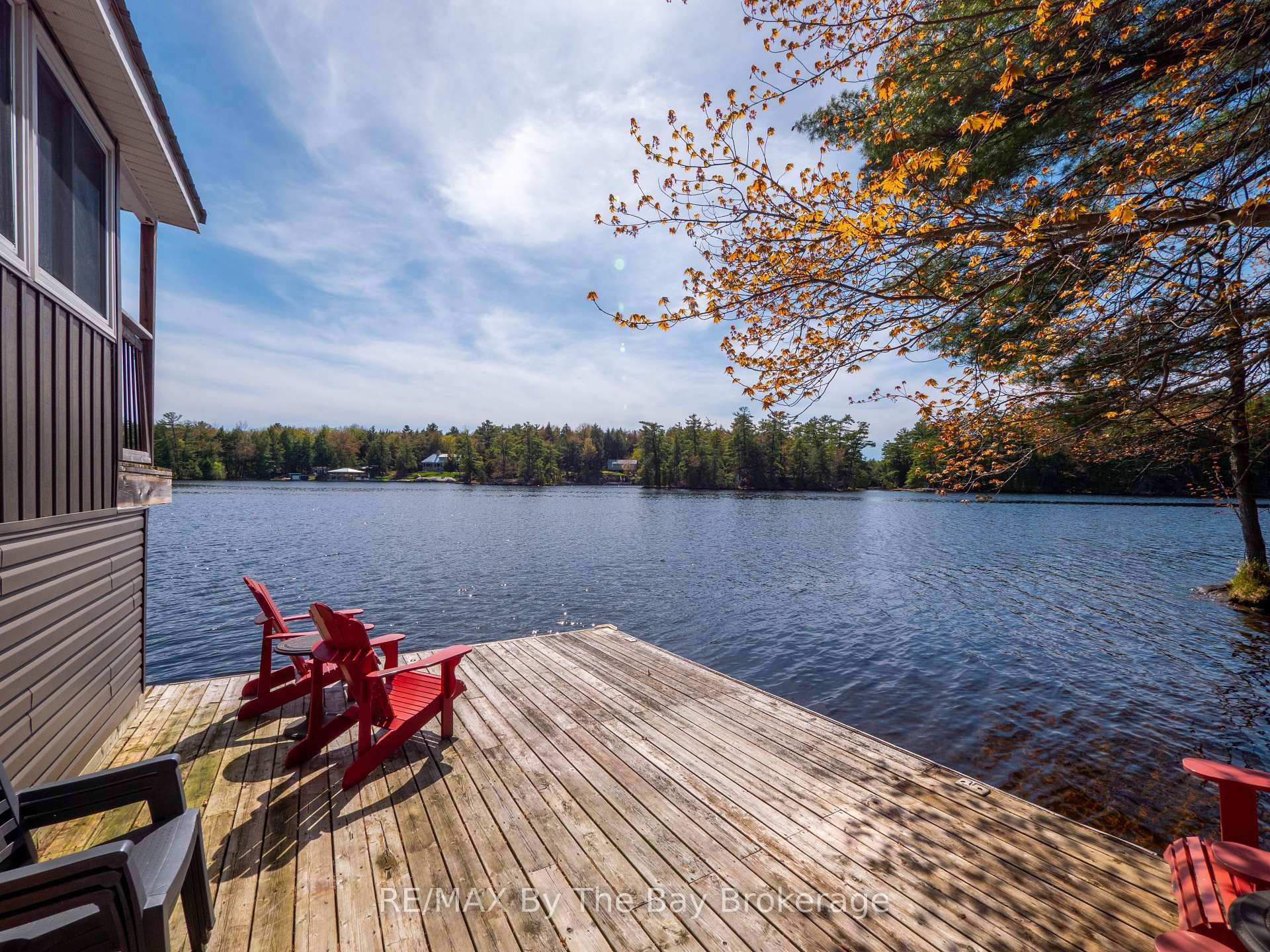 Experience a bright and inviting 3 bedroom, 1 bathroom cottage with lovely wood finishes, and all day sun on Beechwood Island, Gloucester Pool.