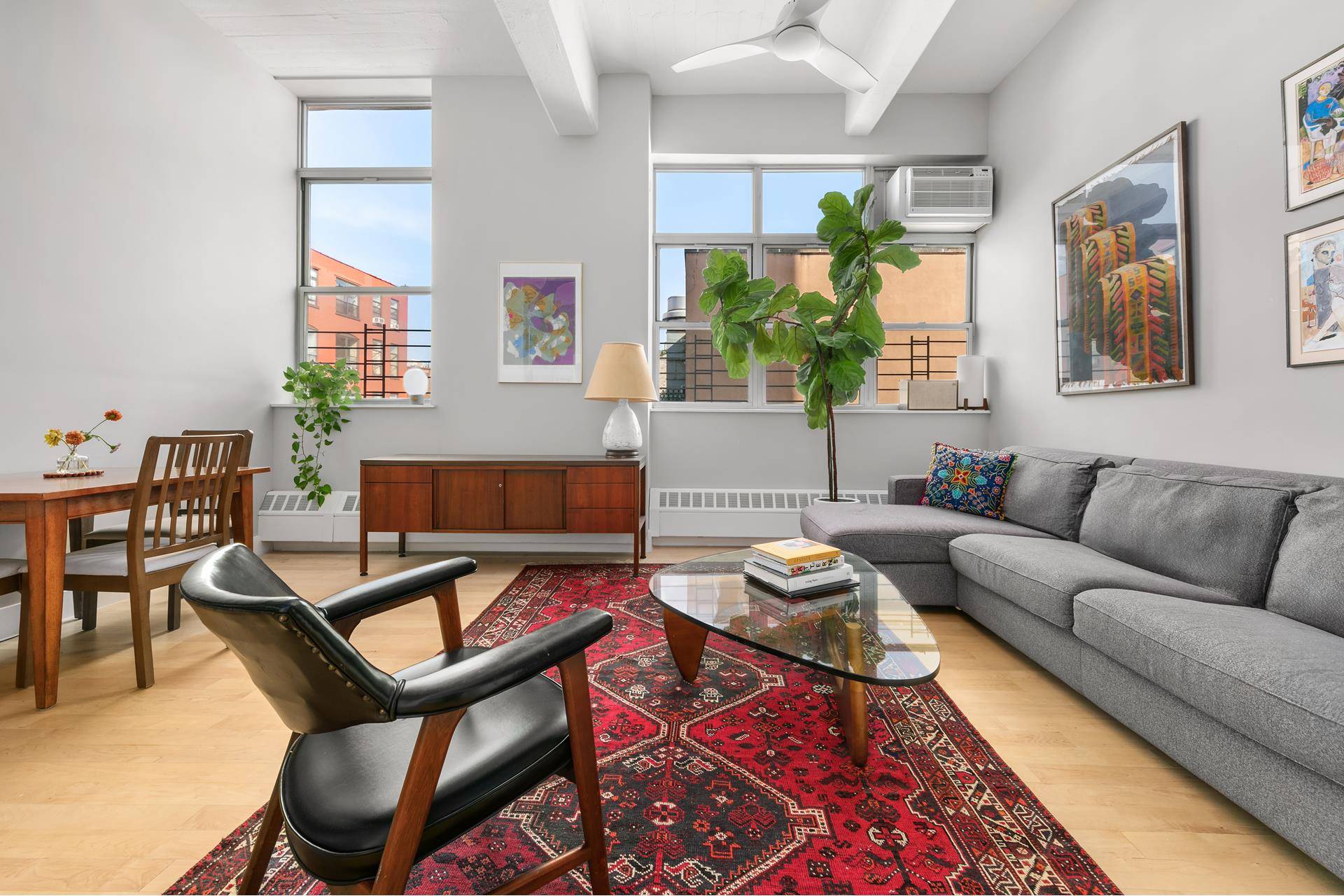 Move right into this renovated 2 bed 2 bath warehouse loft at The Kent !