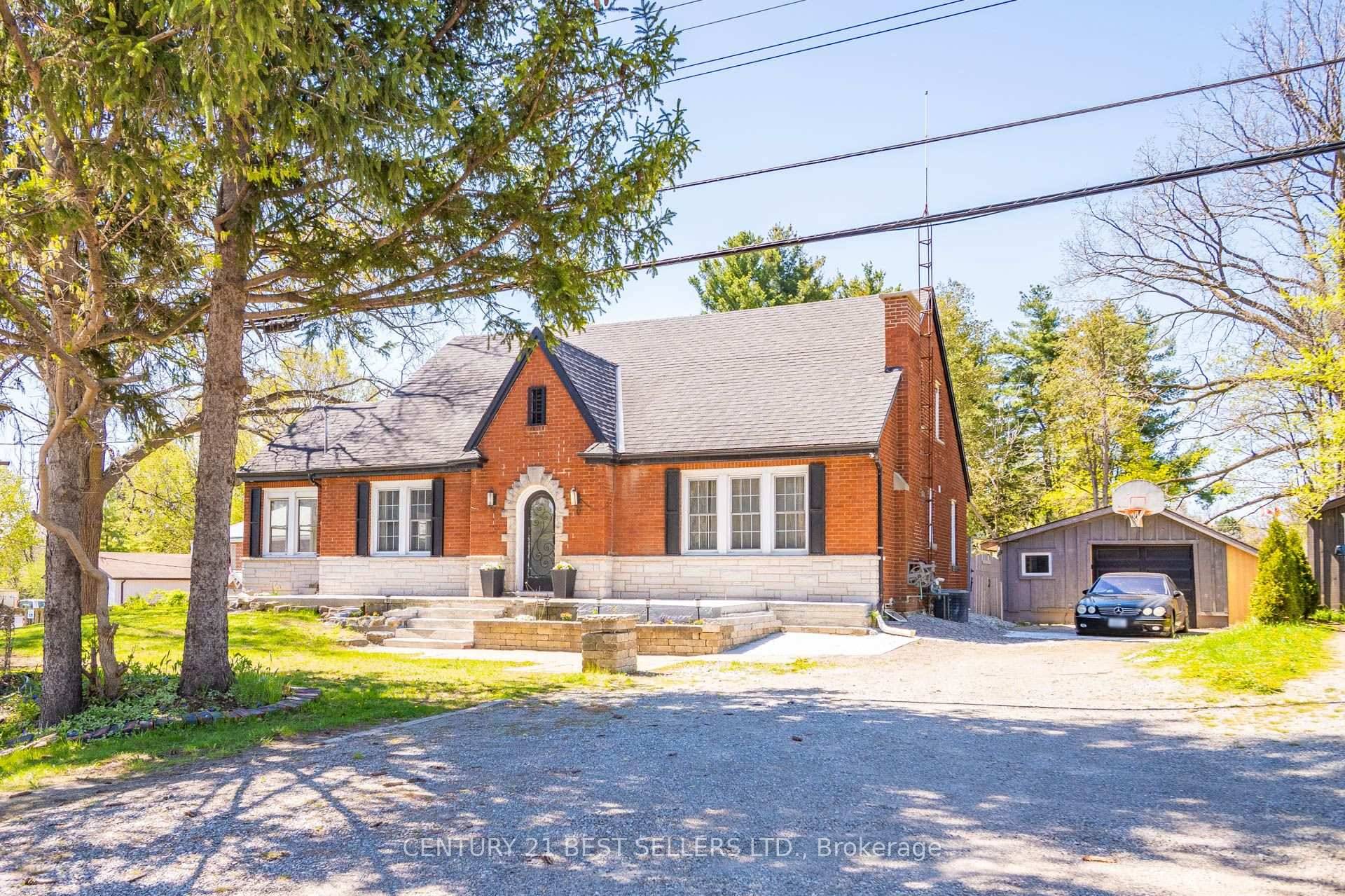 Welcome to this beautifully maintained, fully furnished 1.