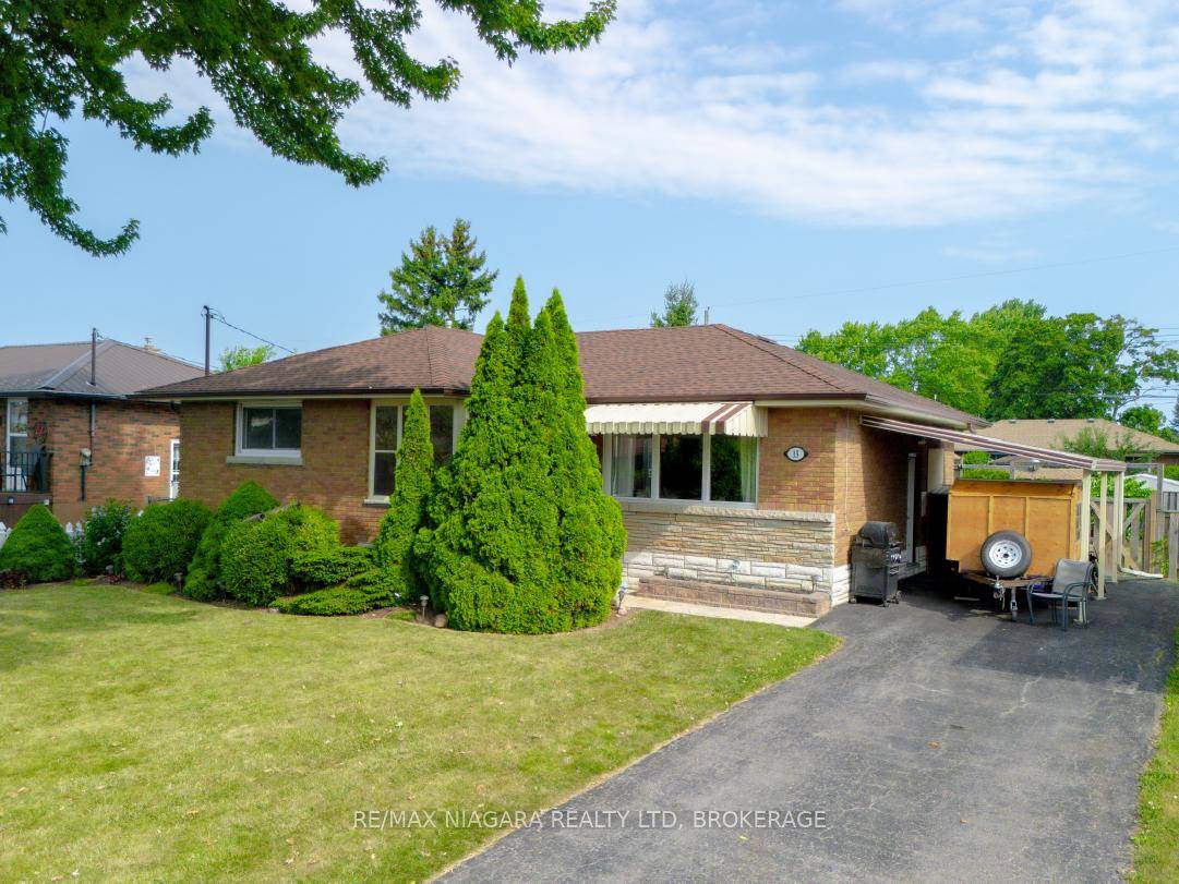 Nicely maintained and updated brick bungalow in a desirable southwest Port Colborne neighbourhood.