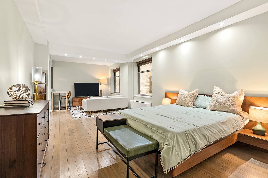 Located just one block from Central Park in a full service condo, this spacious and quiet studio offers comfort, style and every day convenience.