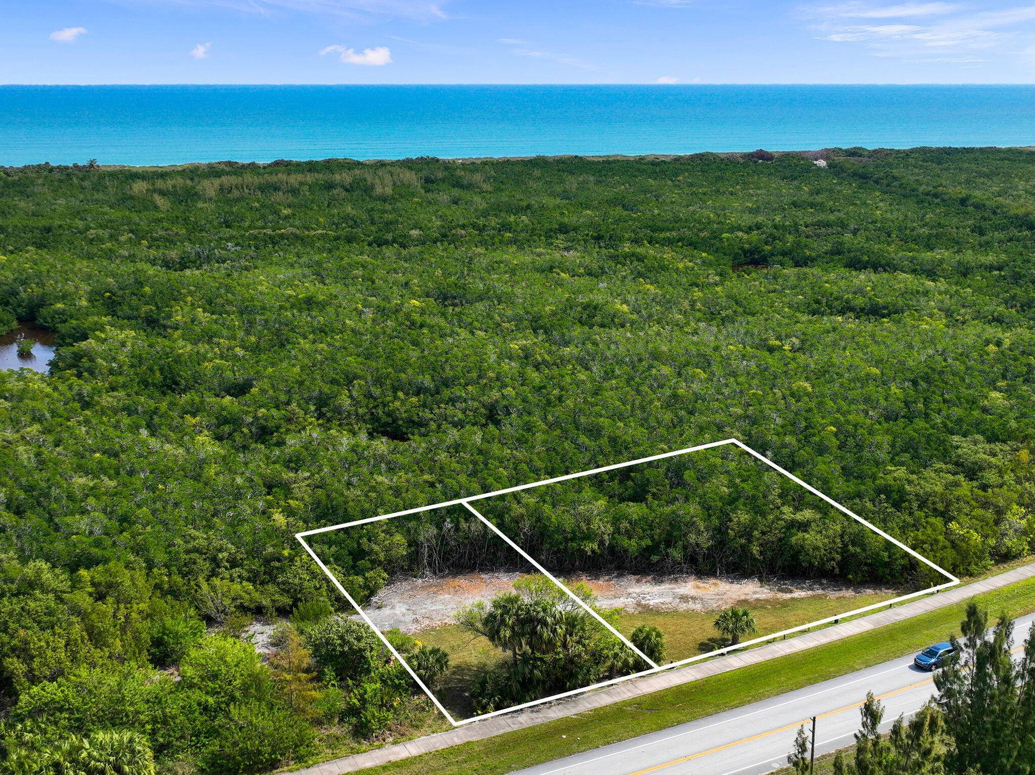 Great potential for this commercial lot to be a convince store, bait shop, kayak rental, sub shop, etc.