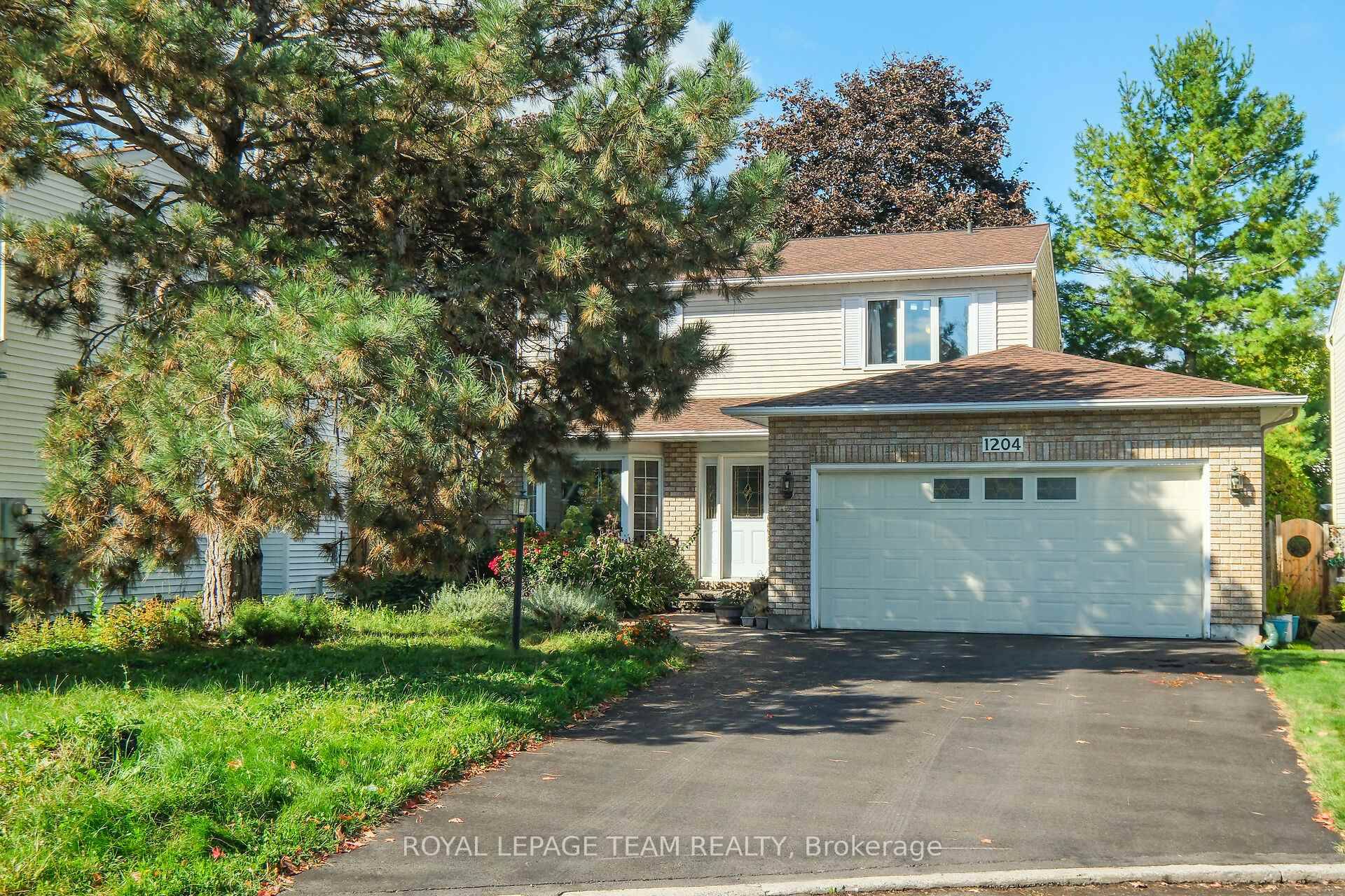 This 3 Bedroom amp ; 3 Bath single family home has the perfect setting ; situated on a quiet court with mature trees in the front and backyard providing plenty ...