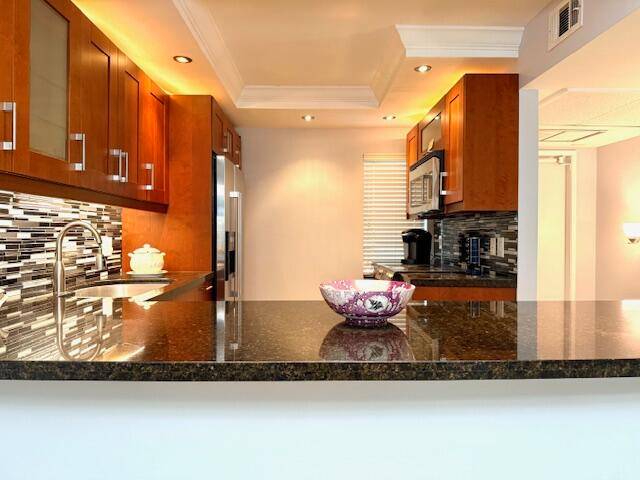 Wonderful unit in exceptional well maintained building.