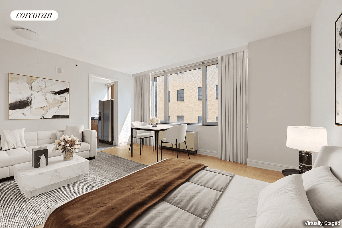 Bright studio apartment with southern views in a full service luxury building.