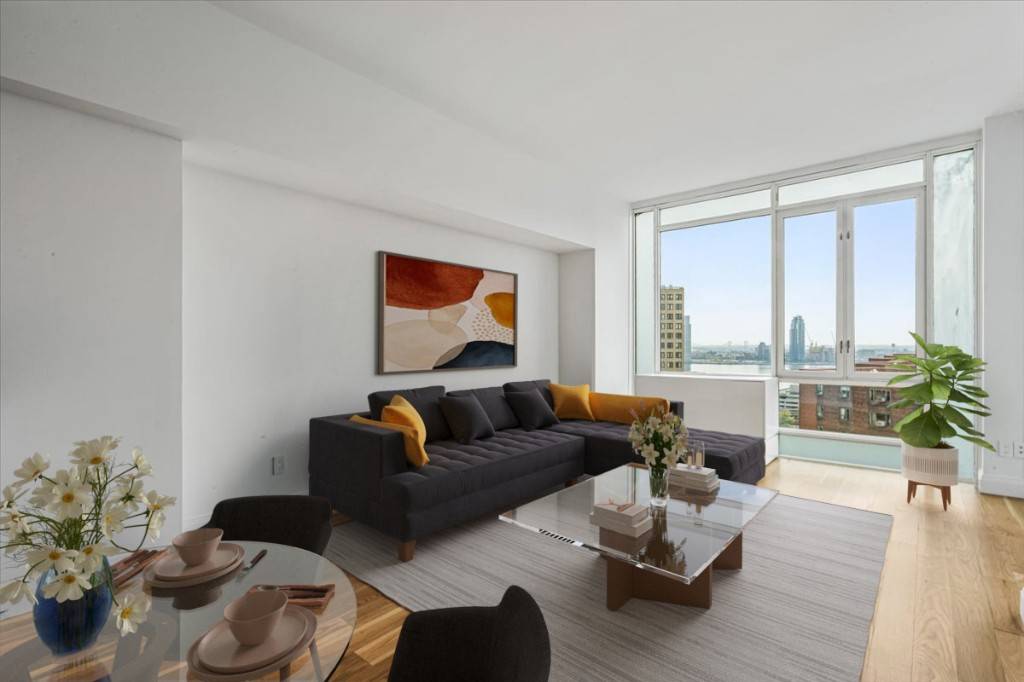Superior Living at Coda Condominium Unit 18GSituated near the top of the Coda Condominium, Unit 18G is a newly renovated, one bedroom haven offering peace and brightness high above the ...