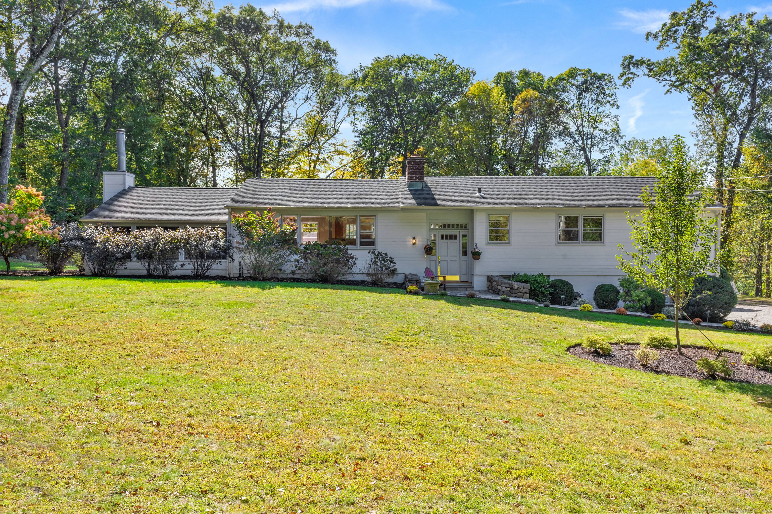 Nestled on a quiet cul de sac, this private oasis is truly move in ready !