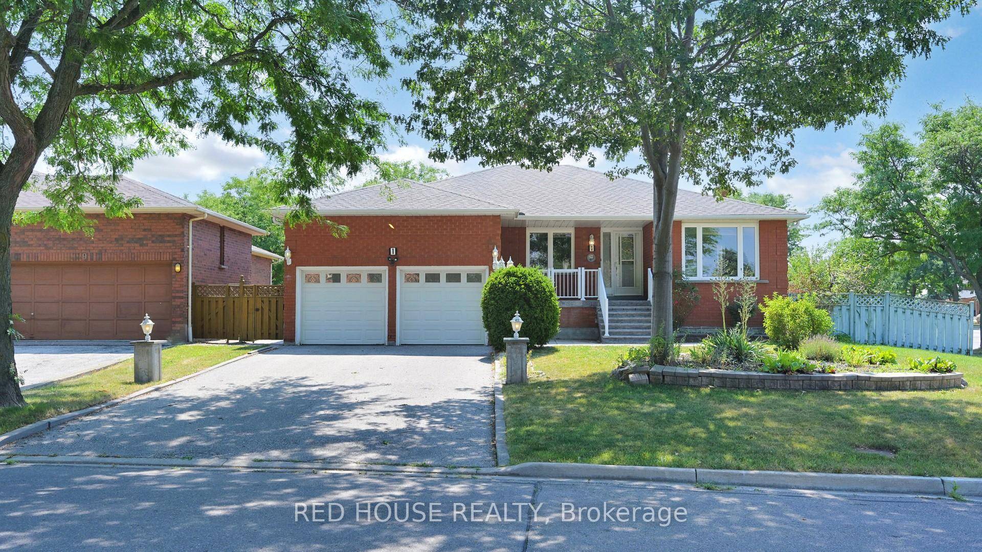 Welcome to 1 Dante Court, a rarely offered detached bungalow nestled on a premium lot in the heart of highly sought after East Woodbridge.