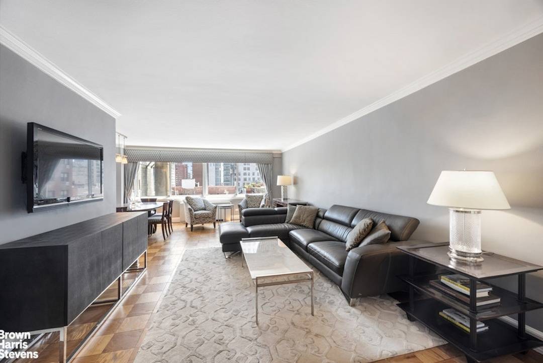 Bright amp ; Spacious One Bedroom with Panoramic City Views and Exceptional Storage Welcome to Residence 9A, a sun filled and sophisticated one bedroom home perched high above the Upper ...