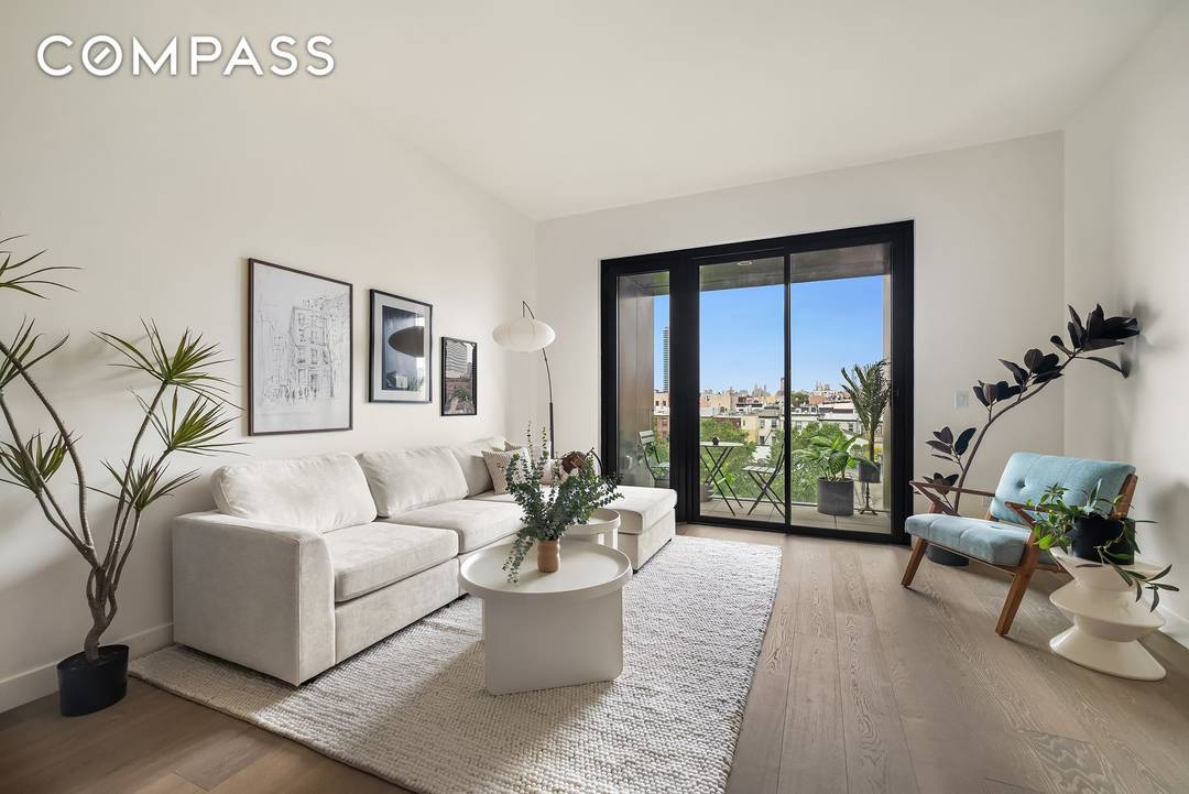 Stunning 1 Bedroom Condominium with Private Terrace, NYC and Brooklyn Views Deeded 67 SqFt Storage Unit and 422 SqFt Rooftop Cabana Available For Additional Fee The one you have been ...