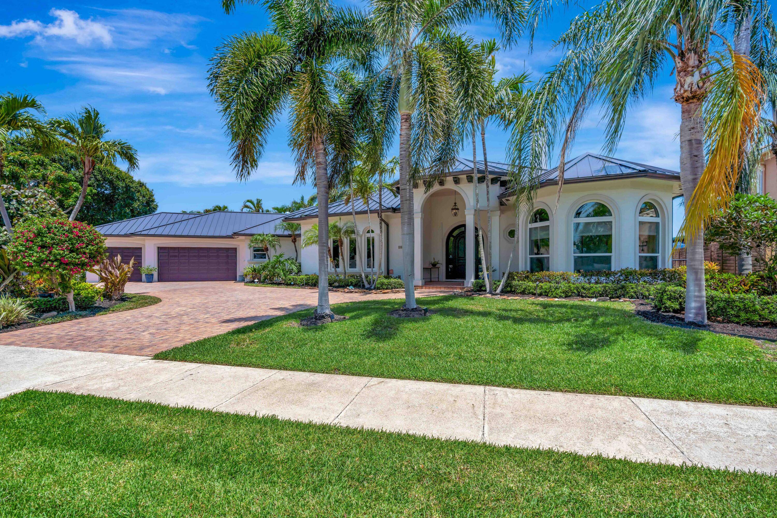 Coastal living at its finest in the heart of North Palm Beach !