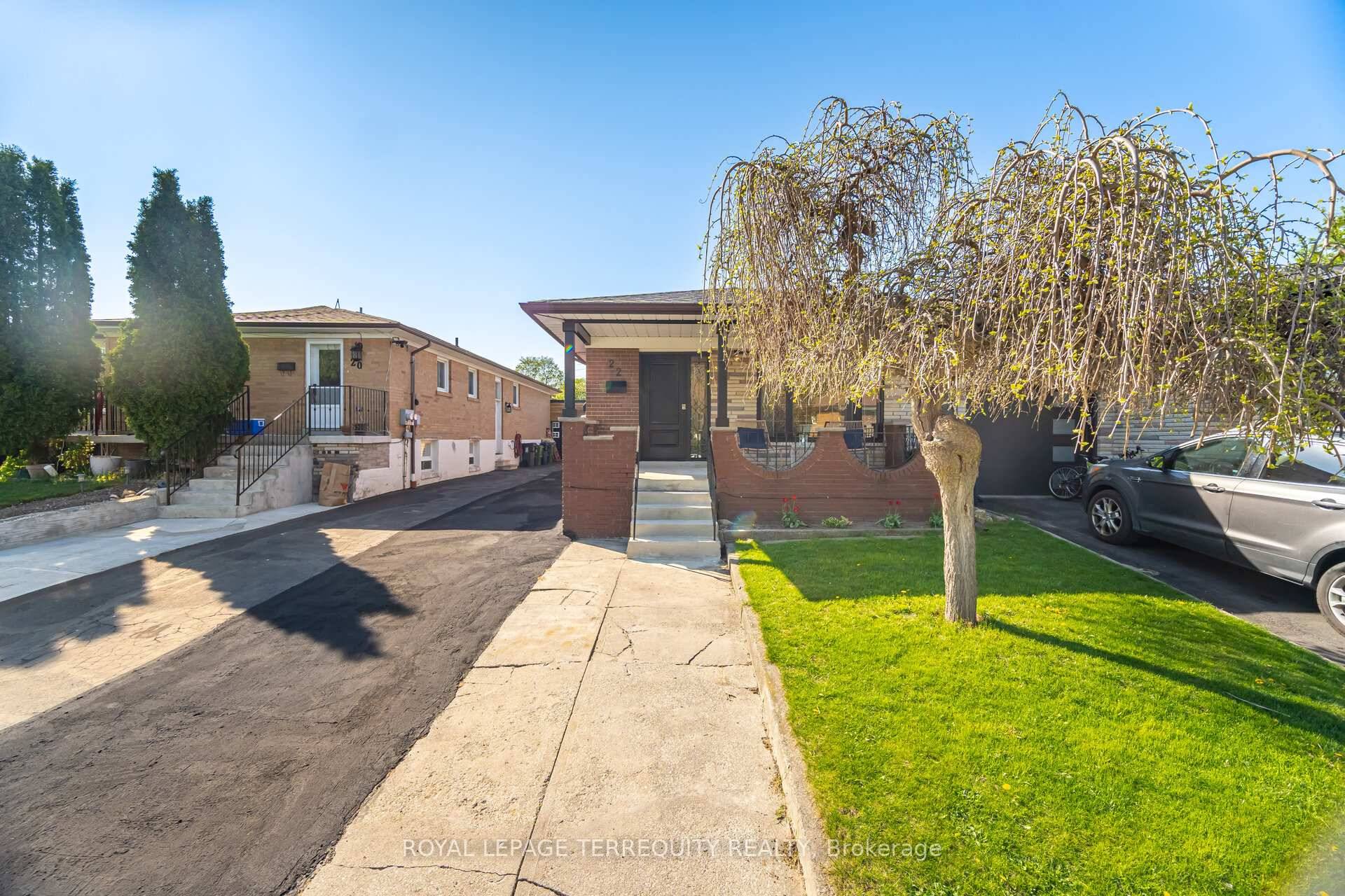 Step into this one of a kind gem in North York like a semi, but even better.