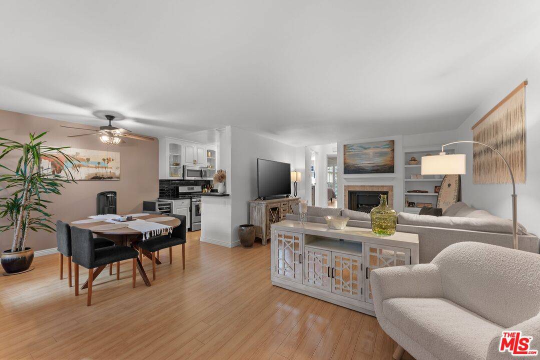 832 Euclid St 1BR Santa Monica La