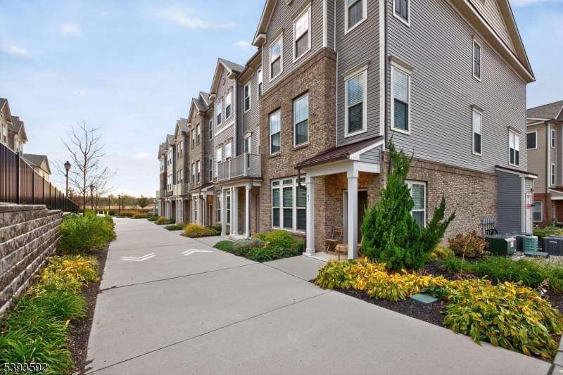 Welcome to this meticulously maintained Greenwich model townhome in the heart of Somerville, NJ.