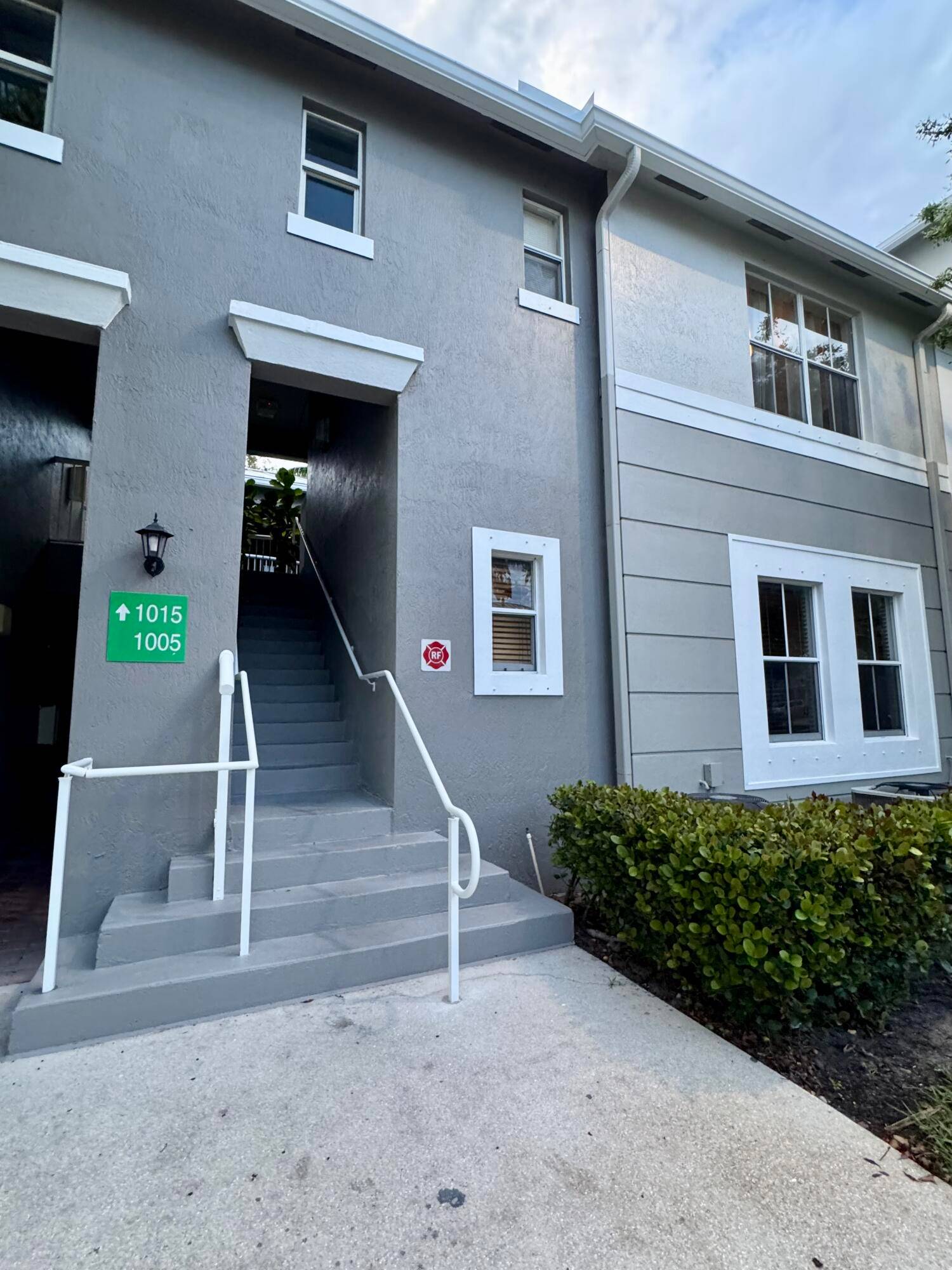 NEW PRICE ! ! Charming 3 Bed, 2 Bath Condo in Shoma Community !