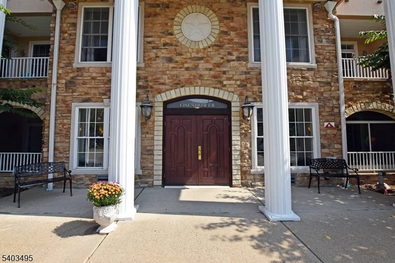 Fox Hills Condo. Eisenhower Building !