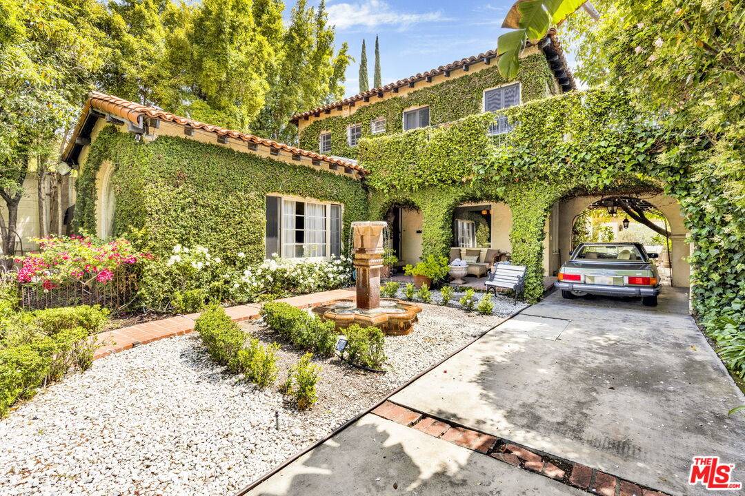 634  N Highland Ave 3BR Hancock Park La