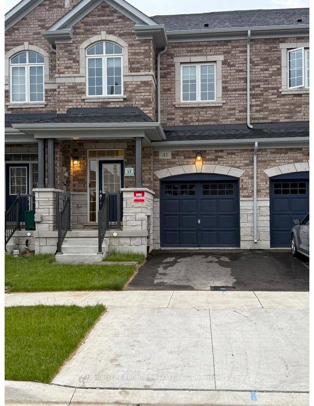 Stunning Freehold Townhouse for Lease in Sought After East Galt !