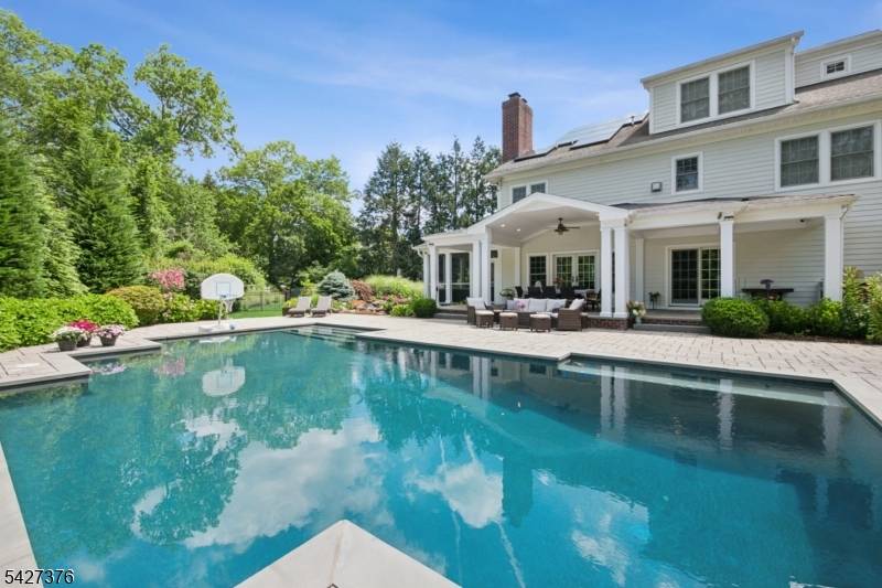 Nestled on a quiet Cul de sac, this beautiful colonial home is the perfect blend of space modern convenience.