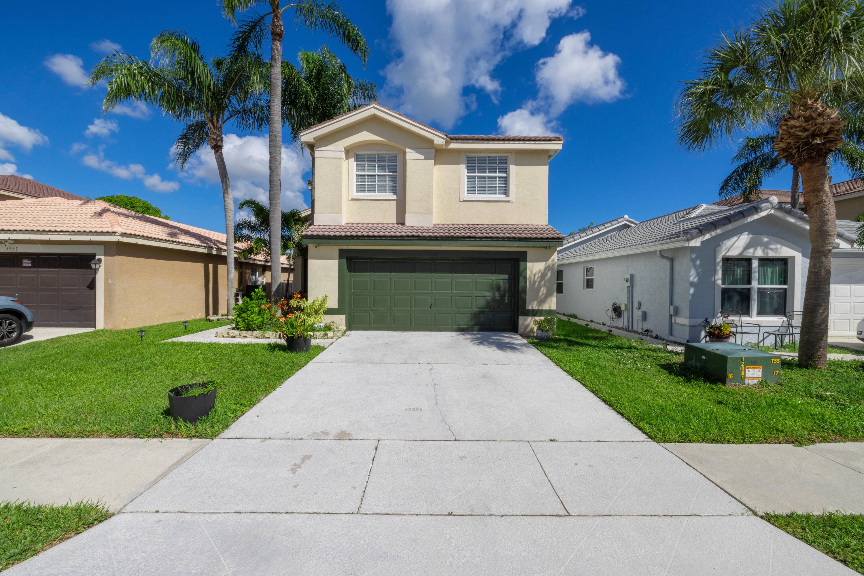This beautiful and spacious 3 bedroom, 2.