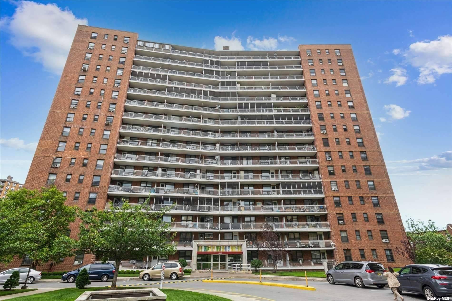 Top floor, large 2 bdrm, superb location, great views from balcony, good condition, close to schools, trains, restaurants, super market and houses of worship.
